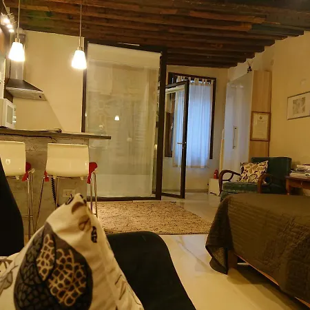 Apartment San Marco 1825 *