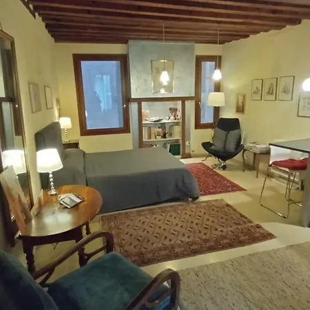 San Marco 1825 Apartment